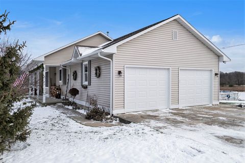 A home in Atlas Twp