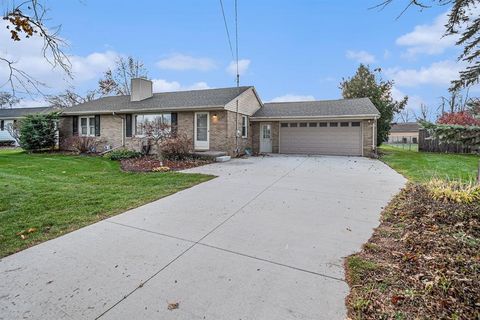 A home in Saginaw Twp