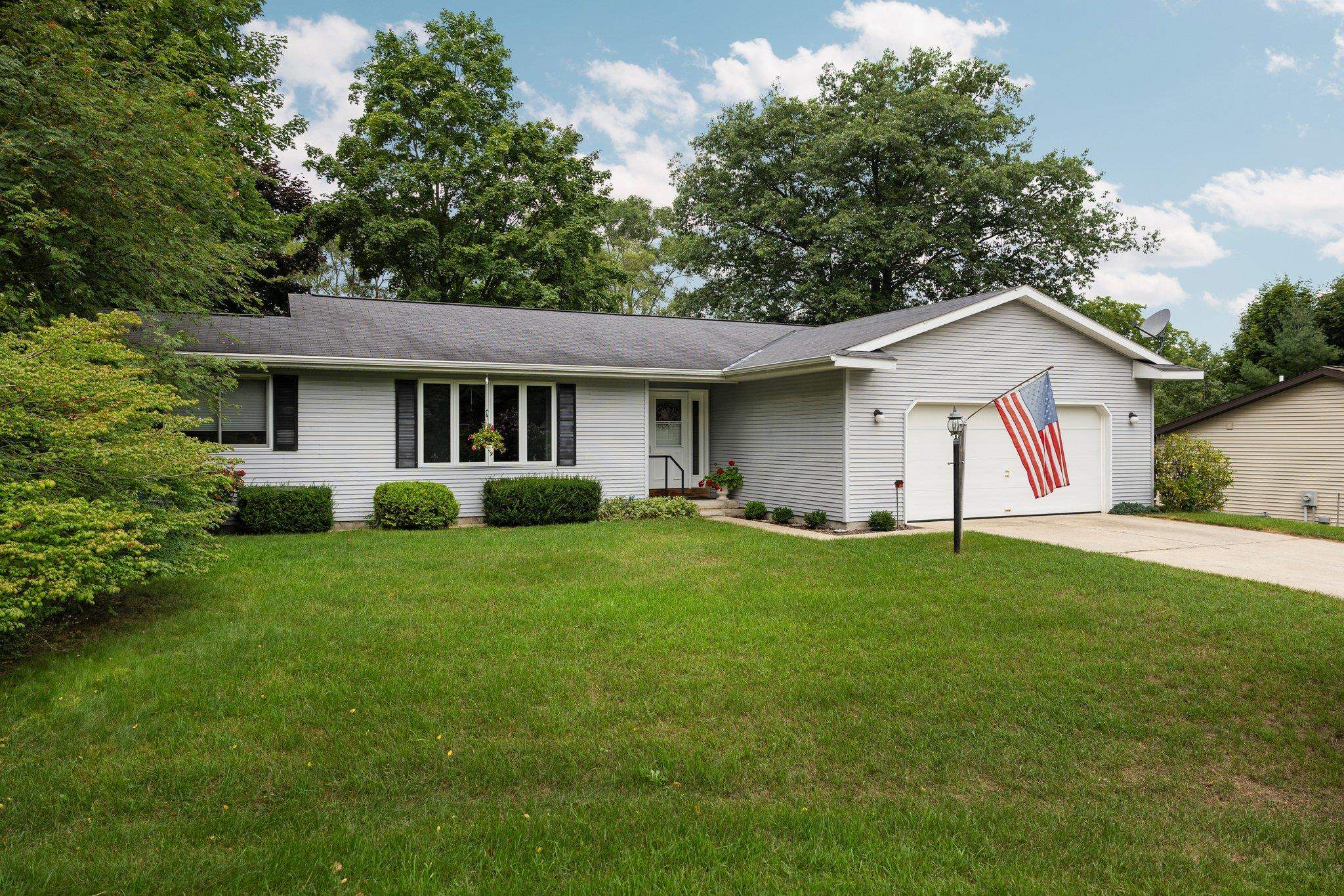 View Traverse City, MI 49684 house