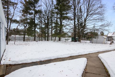 A home in Kalkaska Twp