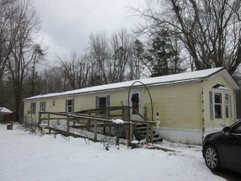 A home in Bloomingdale Twp