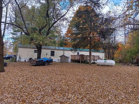 A home in Bloomingdale Twp