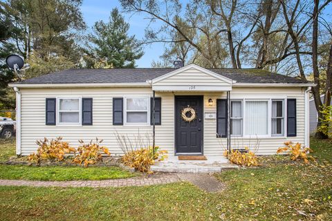 A home in Pennfield Twp