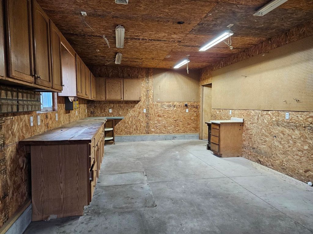 listing image 67