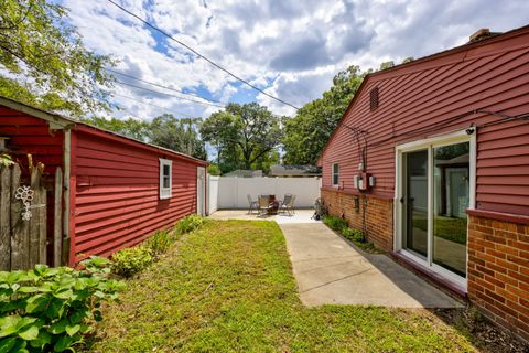 A home in Dearborn Heights