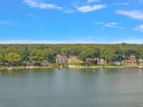 A home in Holland Twp