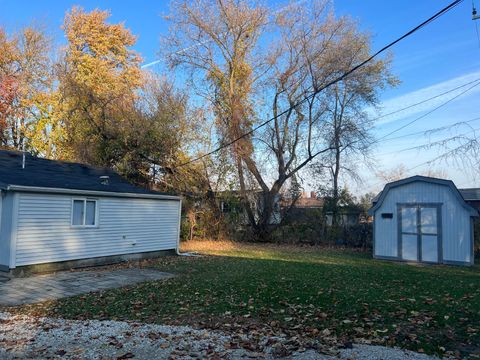 A home in Van Buren Twp