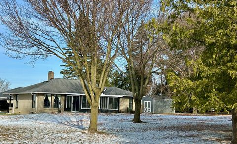 A home in Grand Blanc Twp