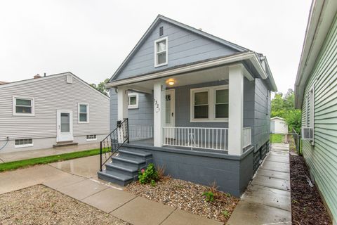 A home in Lincoln Park