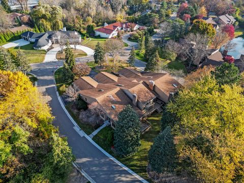 A home in Bloomfield Twp