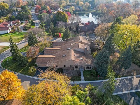 A home in Bloomfield Twp