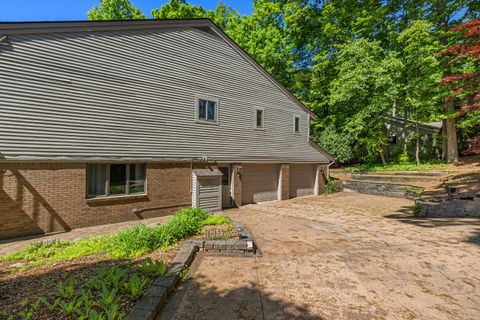 A home in Waterford Twp