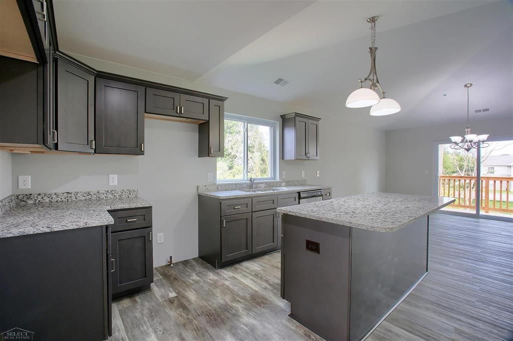 16540 SAVOR Lane