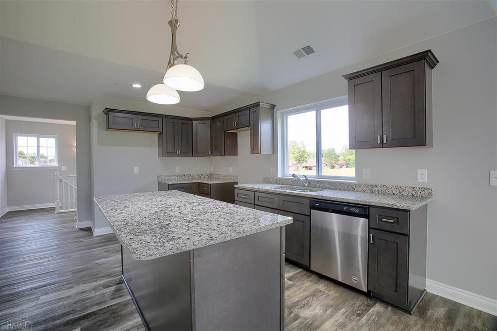 16540 SAVOR Lane