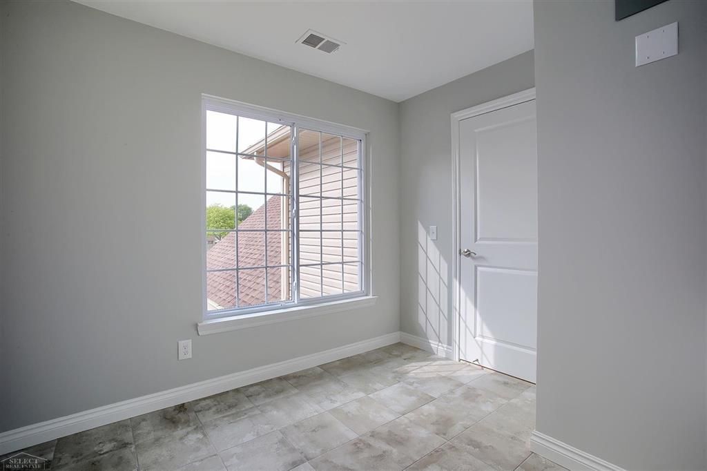 16540 SAVOR Lane