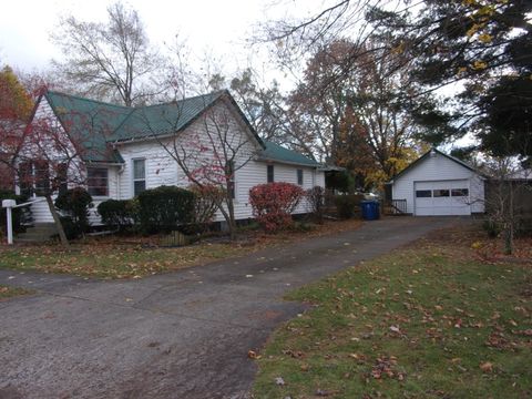 A home in Bronson