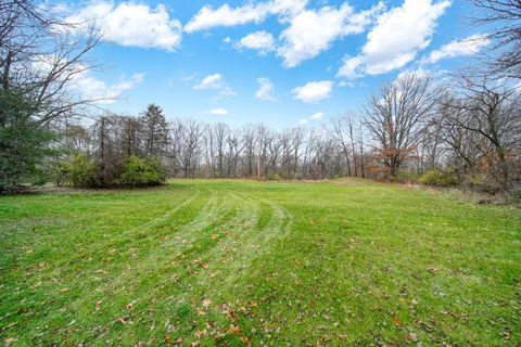 A home in Somerset Twp