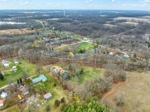 A home in Somerset Twp