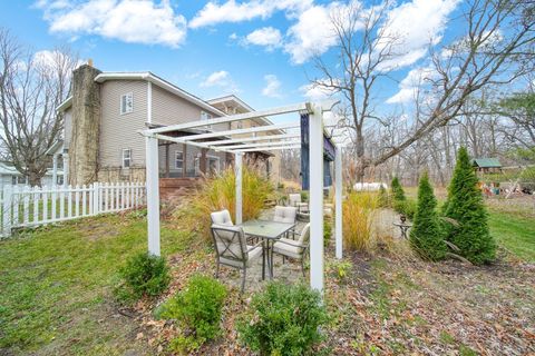 A home in Somerset Twp