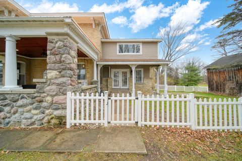 A home in Somerset Twp