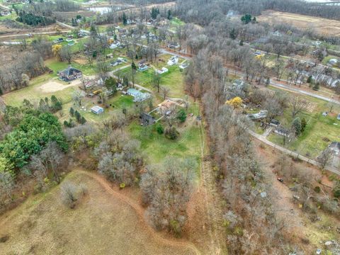 A home in Somerset Twp