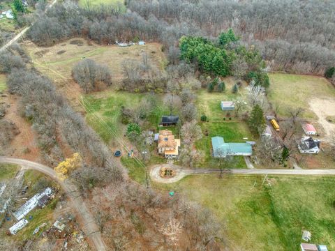 A home in Somerset Twp