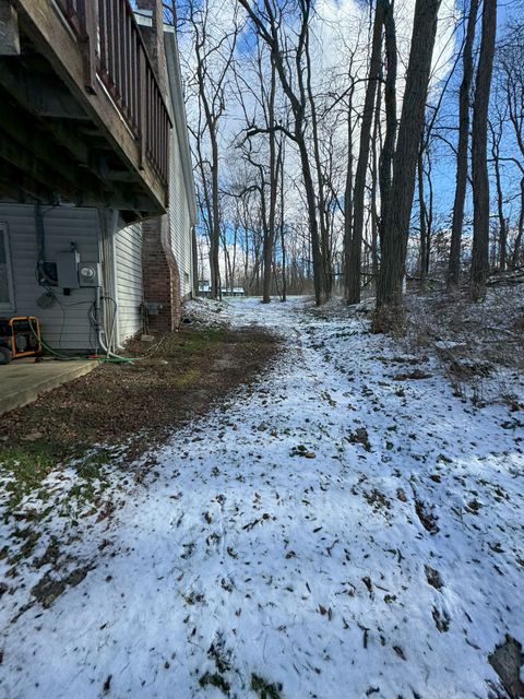 A home in Groveland Twp