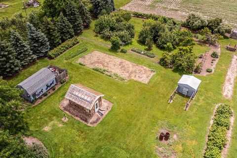 A home in Tuscola Twp