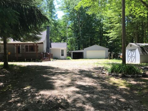 A home in Mills Twp