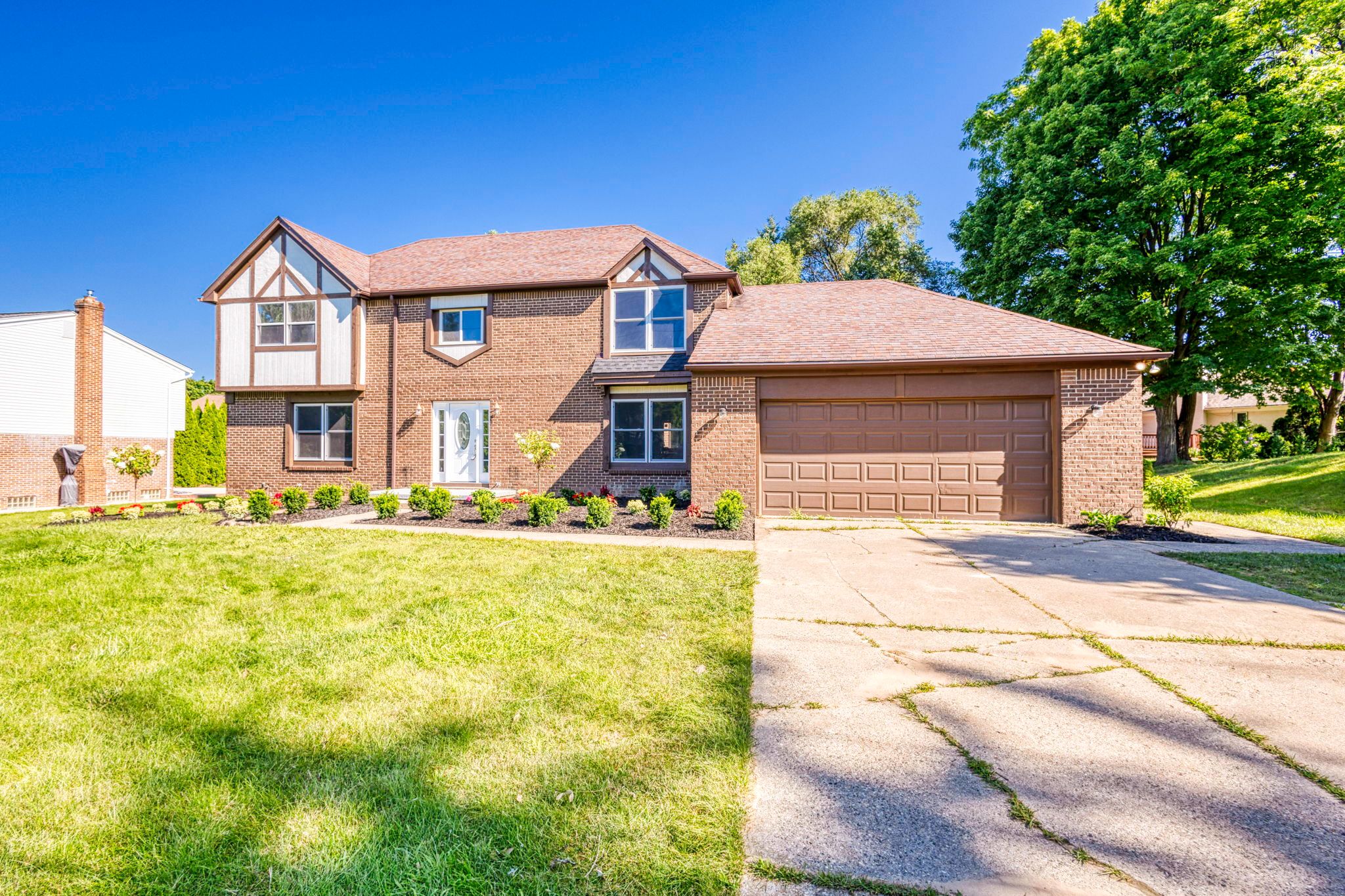 View Bloomfield Twp, MI 48302 house