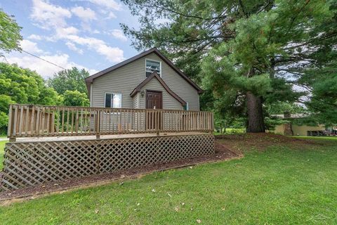 A home in St. Charles Vlg