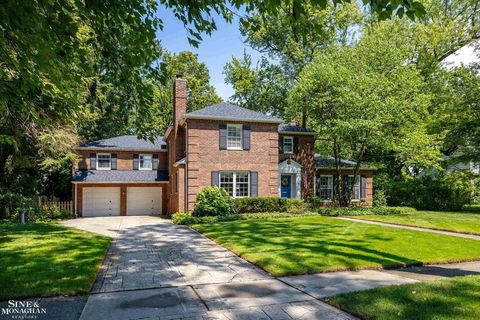 A home in Grosse Pointe Farms