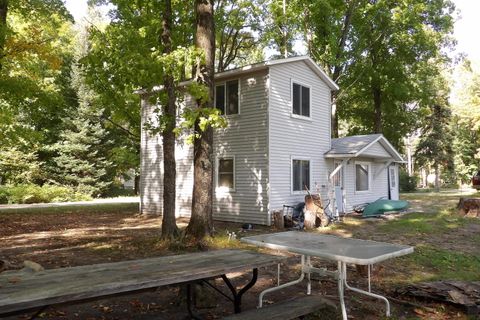 A home in Sylvan Twp