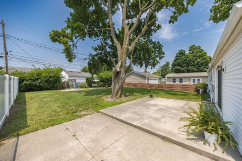 A home in Livonia