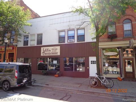 113 W. GRAND RIVER Howell City Livingston MI 48843