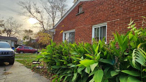 A home in Inkster