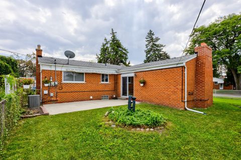 A home in Warren