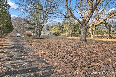 A home in Plainfield Twp