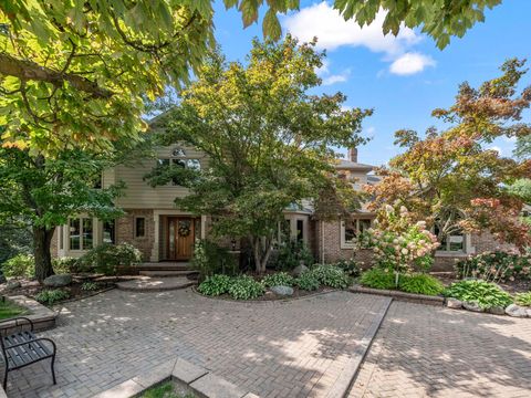 A home in Bloomfield Hills