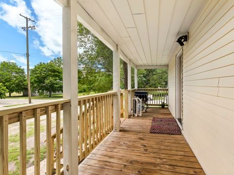 A home in Cleon Twp