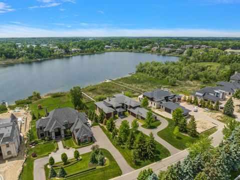 A home in Bloomfield Twp