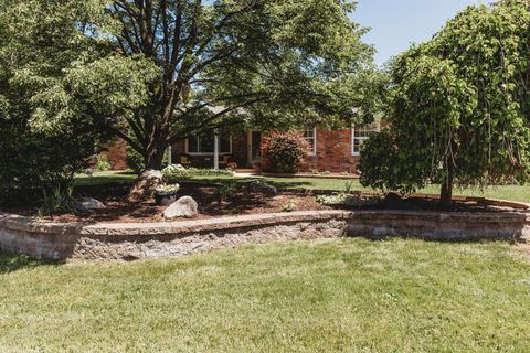 A home in Grand Blanc Twp