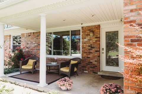 A home in Grand Blanc Twp