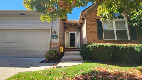 A home in Commerce Twp