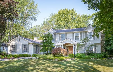 A home in Bloomfield Twp