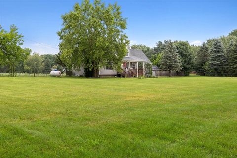 A home in Stockbridge Twp