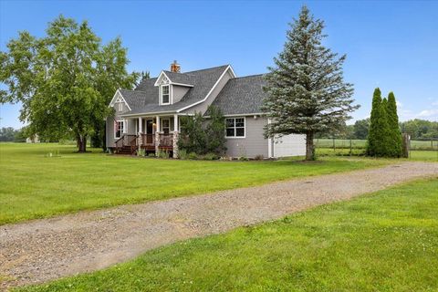 A home in Stockbridge Twp