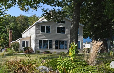 A home in Alabaster Twp