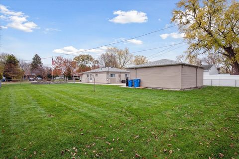 A home in Dearborn Heights