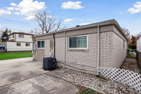 A home in Dearborn Heights